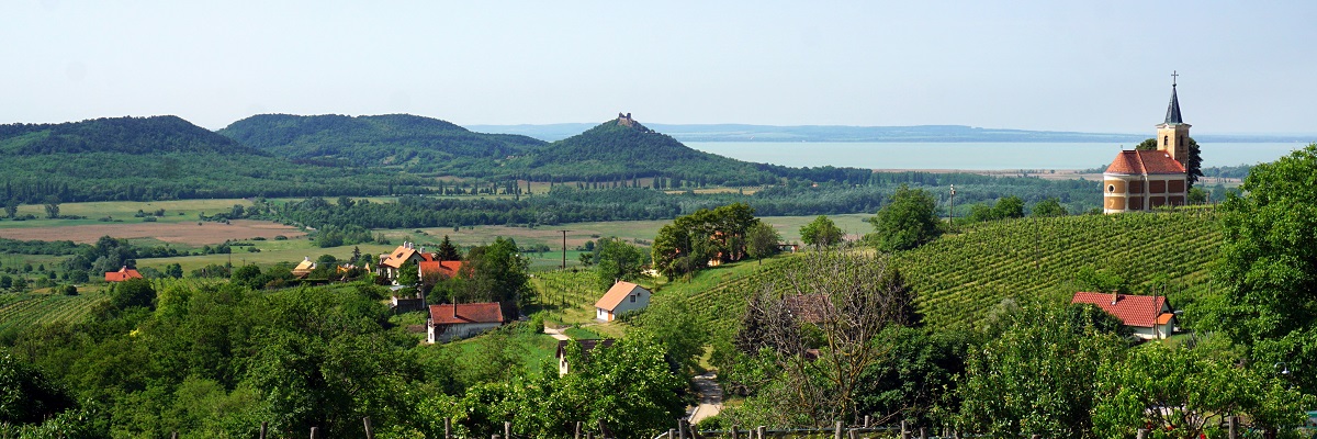 The Miracle Berry Cave & the Panorama Trail 